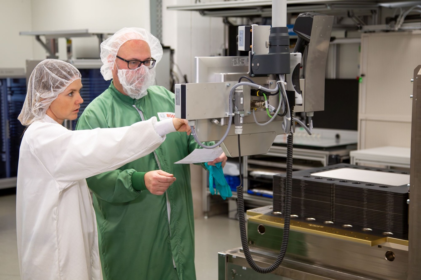 bosch_pem_electrolysis_stacks_production