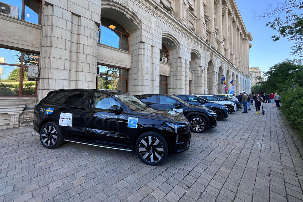 BestElectricCar 2025