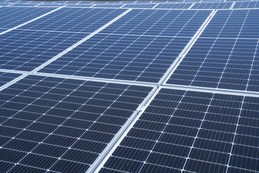 sistem parc panou fotovoltaic solar energie verde