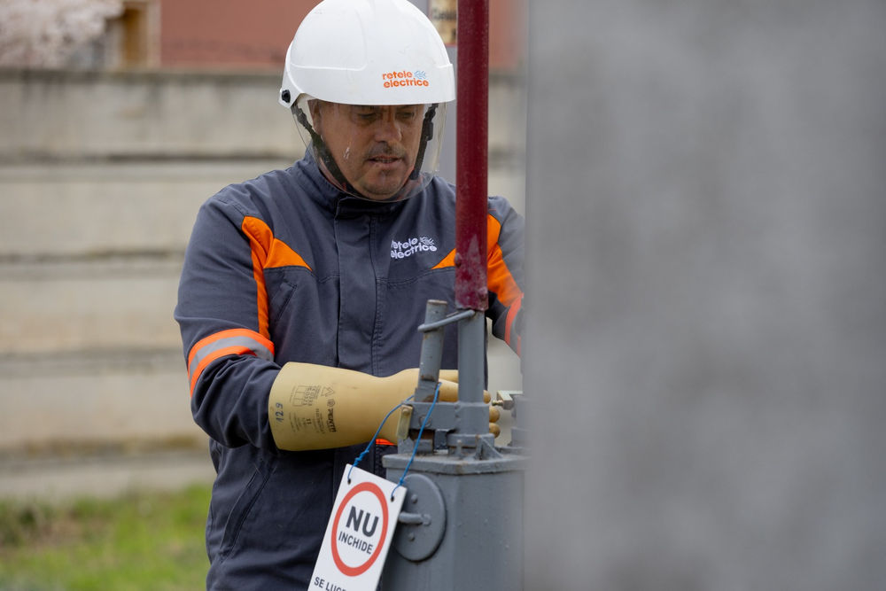 Retele Electrice Romania - Trofeul Electricianului - 01