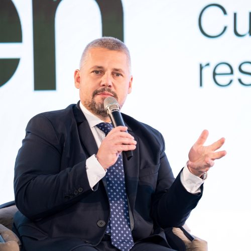 Csaba Lajos Bekesi